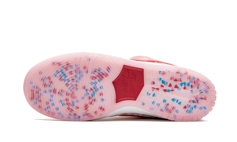 Nike SB Dunk Low Strangelove