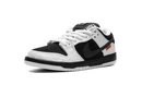 Nike SB Dunk Low TIGHTBOOTH